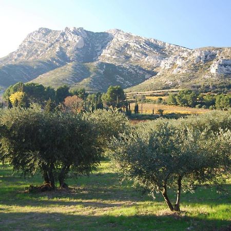 Sous Le Soleil Des Alpilles Appartement Mouries Buitenkant foto
