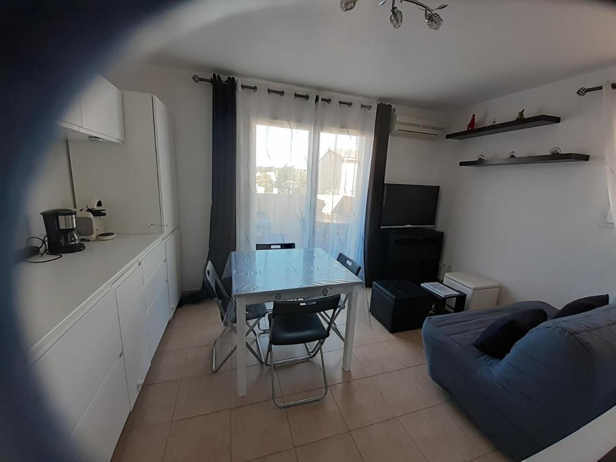 Sous Le Soleil Des Alpilles Appartement Mouries Buitenkant foto